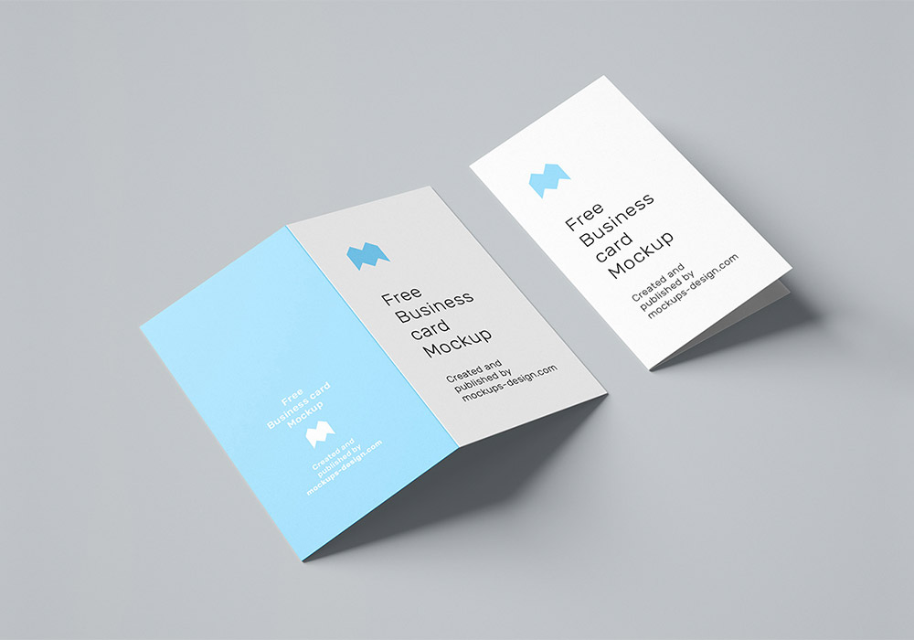 免费折叠名片样机 free folded business card mockup